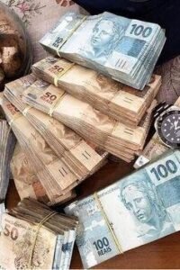 dinheiro esquecido no banco