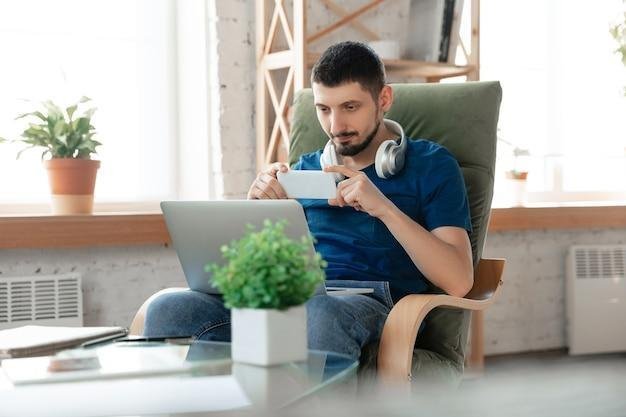 como encontrar informações confiáveis na internet