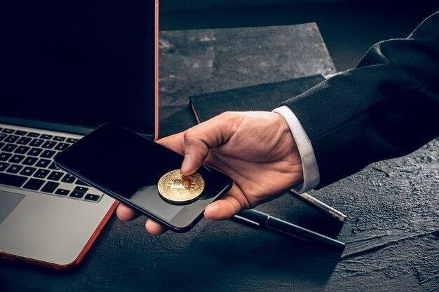 Passo a passo de como investir em criptomoedas
