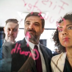 como usar gatilhos mentais para persuadir e fechar vendas