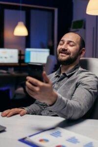 como usar renda extra para começar a investir